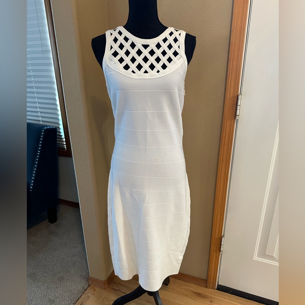 Venus sleeveless dress size XL